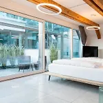Artist House