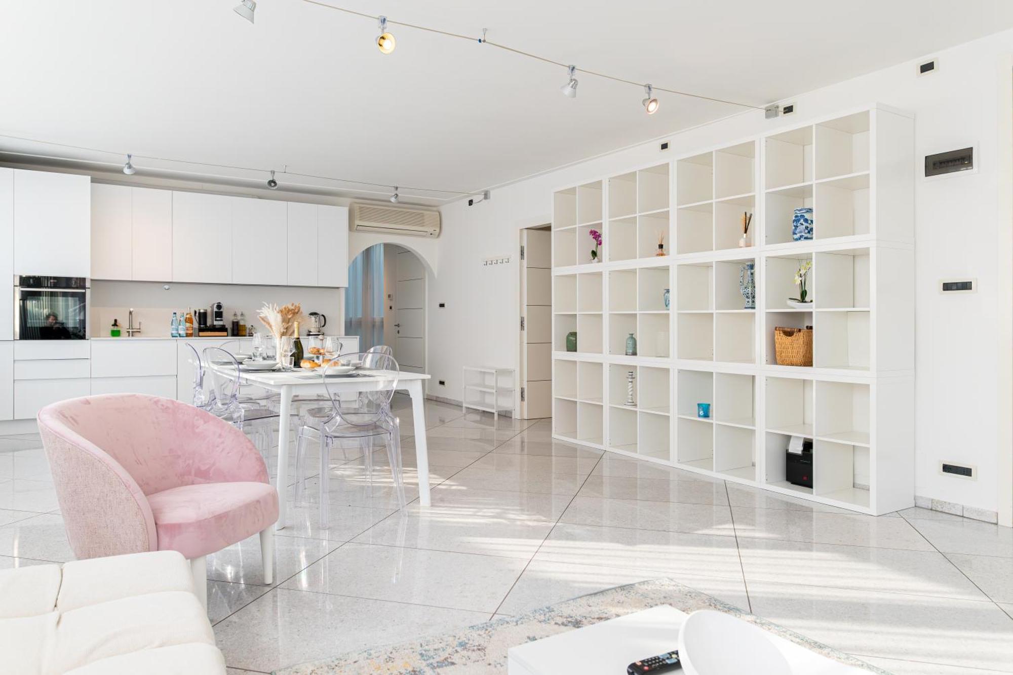 Artist House *