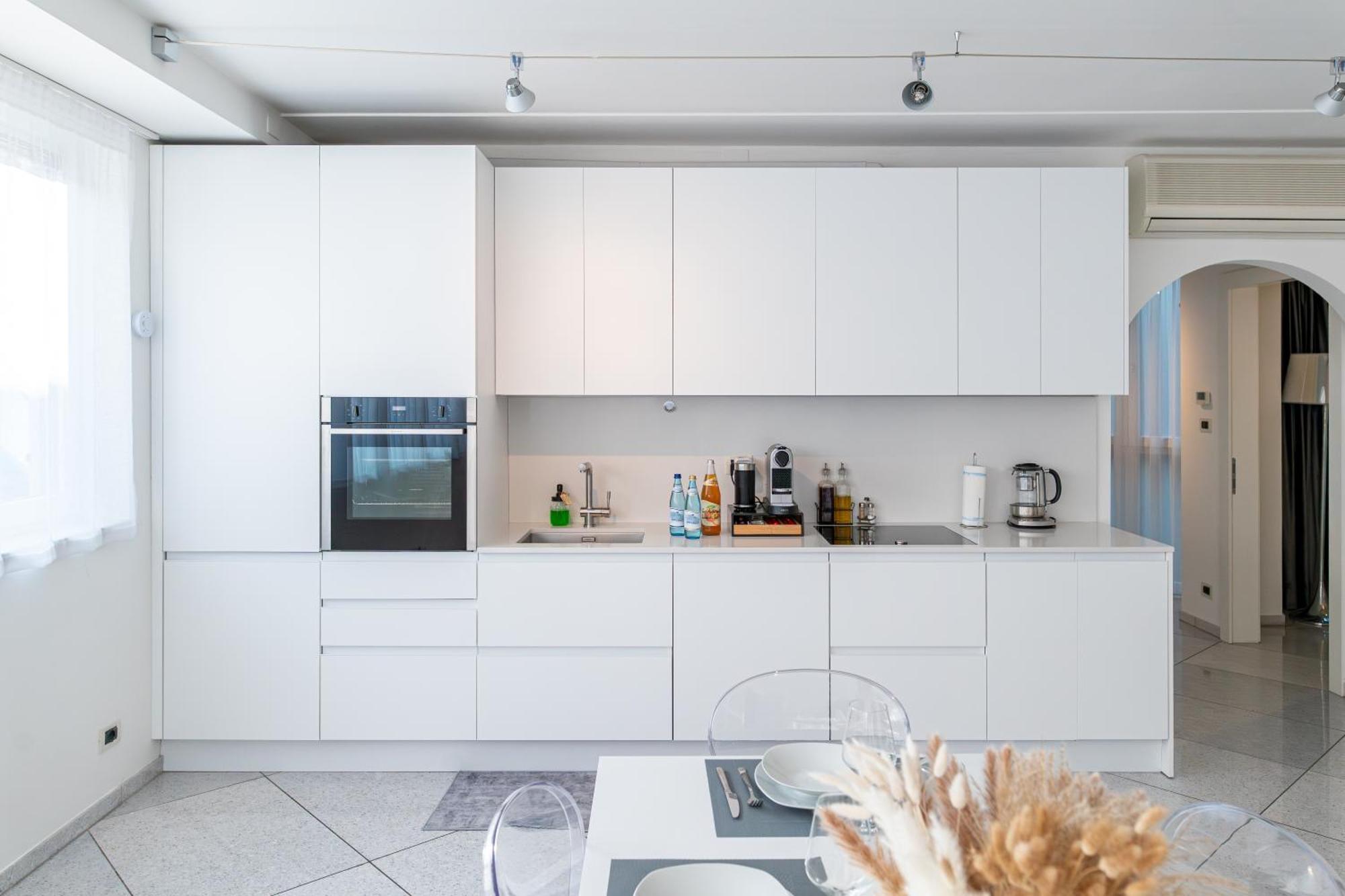 Apartment Artist House