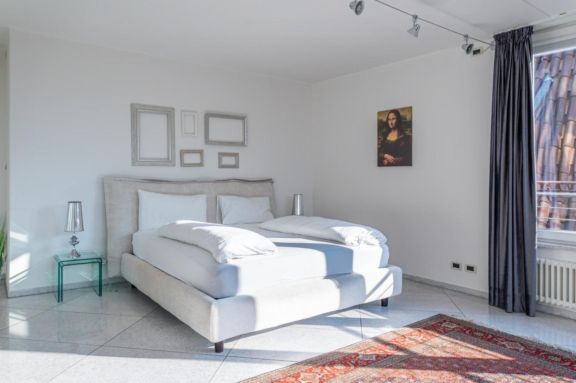 Artist House