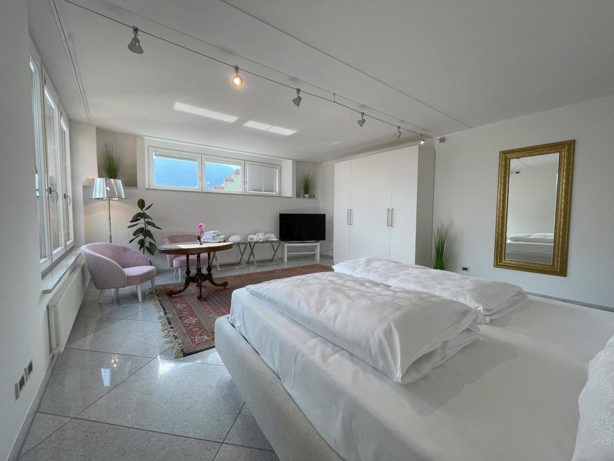 Artist House